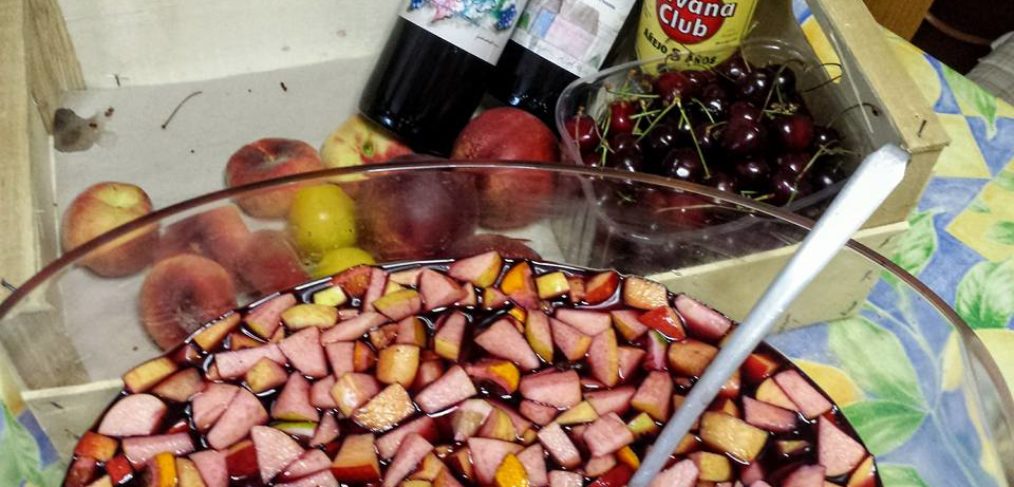 sangria_fatta_in_casa_ricetta_semplice_vini_ravagli